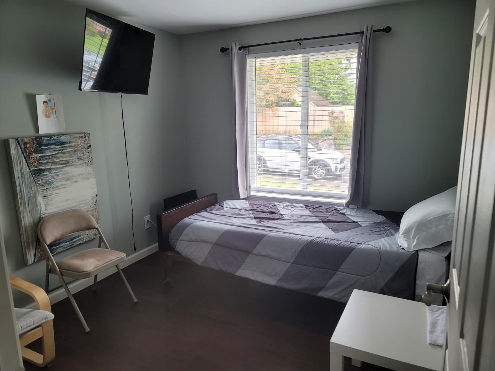Resident bedroom for quiet evening routines